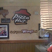 Photo taken at Pizza Hut by Lauu on 11/17/2012