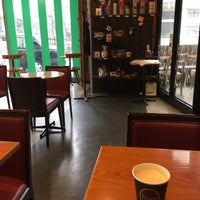 Photo taken at Tully&amp;#39;s Coffee by NOBUYASU M. on 3/16/2019