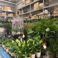 Photo taken at Lowe&amp;#39;s by Sabrina S. on 6/17/2023