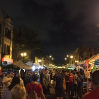 Photo taken at Taylor Street Festa Italiana by Jacob H. on 8/18/2018