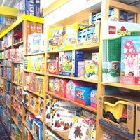 Photo taken at Toys Et Cetera by Jacob H. on 8/16/2018