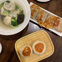 Photo taken at Kung Fu Little Steamed Buns Ramen by QQ on 3/31/2023