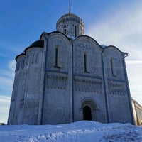 Дмитриевский собор Ростов