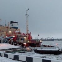 Photo taken at Морской-речной вокзал by Алена Г. on 1/7/2018