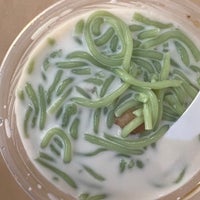 Photo taken at Penang Road Famous Teochew Chendul (Tan) by Cherly D. on 3/31/2024