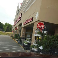 Giant Eagle Supermarket - Supermarket 