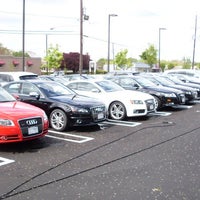 Foto tirada no(a) Jack Daniels Audi Paramus por Jack Daniels Motors em 2/4/2014