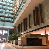 Photo taken at Hotel Associa Shin-Yokohama by 最終信号 on 4/7/2021