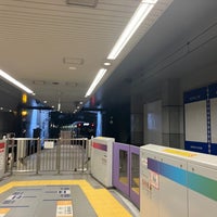 Photo taken at Inokashira Line Shibuya Station (IN01) by 最終信号 on 3/30/2024