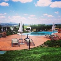 รูปภาพถ่ายที่ Borgobrufa Spa Resort โดย Nicolò Matteo Luca B. เมื่อ 7/5/2013