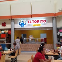 Foto diambil di El Torito Express oleh æ J. pada 7/6/2012