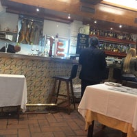3/29/2016 tarihinde Stephanie C.ziyaretçi tarafından Restaurante-Taberna Alkázar'de çekilen fotoğraf