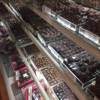 Photo taken at Curryer Chocolates by Gonzalo M. on 2/7/2017