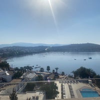 Photo taken at Royal Asarlık Beach Hotel &amp;amp; Spa by Nur G. on 8/22/2022