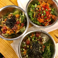 Photo taken at Ono Poke by Hanieh F. on 10/22/2018