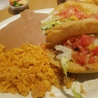 Photo taken at Henry&amp;#39;s Puffy Taco Express by Dirceu S. on 4/3/2018