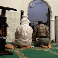 Photo taken at مسجد فاطمة الزهراء by Mabi ⁦🇧🇭⁩ A. on 1/1/2019