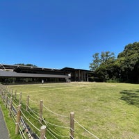 Photo taken at Denenchofu Seseragi Park by 陽 須. on 7/30/2023