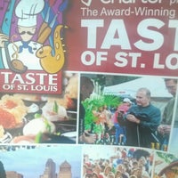 Das Foto wurde bei The Taste of St. Louis von Patricia P. am 9/30/2012 aufgenommen