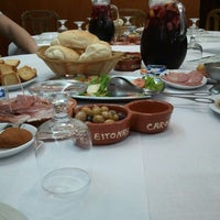 Foto tirada no(a) Pomba d&amp;#39;Ouro por Samuel P. em 4/13/2013