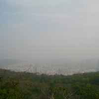 Photo taken at 壽山(大小龜山園區)國家自然公園 Shoushan National Nature Park by Veronica K. on 2/28/2014