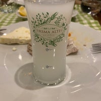 Снимок сделан в Asma Altı Ocakbaşı Restaurant пользователем Mülayim K. 11/19/2021