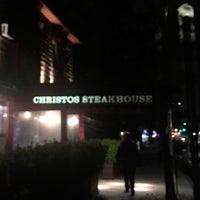 Foto tirada no(a) Christos Steakhouse por Thomas M. em 11/6/2017