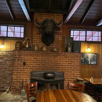 4/26/2023 tarihinde Taija A.ziyaretçi tarafından Rancho Nicasio Restaurant &amp;amp; Bar'de çekilen fotoğraf