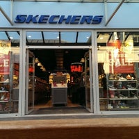 skechers outlet seattle