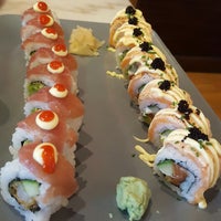 7/18/2017 tarihinde Megan Y.ziyaretçi tarafından Sushi Life'de çekilen fotoğraf