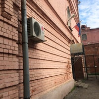 Photo taken at Фрунзенский районный суд by Максим Т. on 8/22/2016