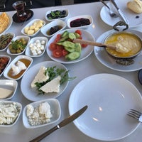 1/30/2022 tarihinde Kübra K.ziyaretçi tarafından Teras Restaurant'de çekilen fotoğraf