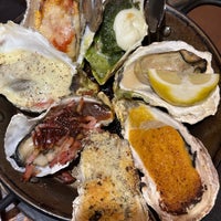 Photo taken at Fish House Oyster Bar by Takashi on 7/21/2023