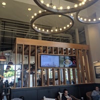 4/30/2019にZia S.がSpecialty’s Café &amp;amp; Bakeryで撮った写真