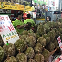 Photo taken at &amp;quot;Combat&amp;quot; Top Quality Durian by j_c_wolf_h on 6/3/2019