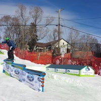 Снимок сделан в Dew Downtown Flagstaff пользователем James 2/9/2014