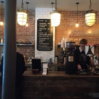 1/4/2015에 Matthew M.님이 Kitsuné Espresso Bar Artisanal에서 찍은 사진