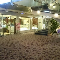 阪急17番街 Shopping Mall In 梅田