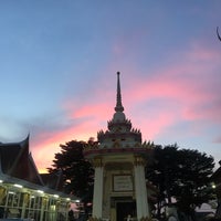 Photo taken at Wat Lat Bua Khao by inkky on 8/30/2020