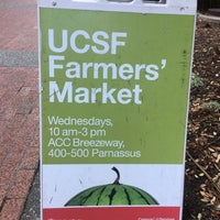 Photo taken at UCSF Parnassus Farmers&amp;#39; Market by Rochelle M. on 10/18/2017