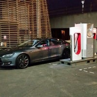 Photo taken at Tesla Supercharger by Olivian on 7/15/2014