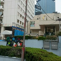 専修大学 神田キャンパス 屋外喫煙所 Plaza In 神保町 専修大学 神田キャンパス 屋外喫煙所 Plaza In 神保町