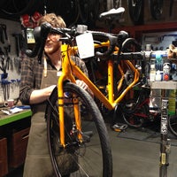 3/10/2013にTodd M.がGreenstreet Cyclesで撮った写真
