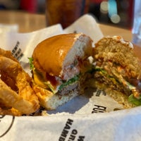 Photo taken at Fuddruckers by Riann G. on 12/22/2019