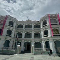 Photo taken at Peranakan Museum by Riann G. on 2/15/2024