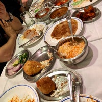 Foto scattata a Omar Shariff Authentic Indian Cuisine da Riann G. il 3/24/2019