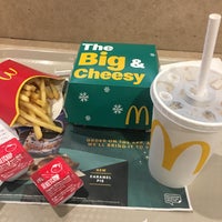 Photo taken at McDonald&amp;#39;s by M. Z. on 12/4/2023