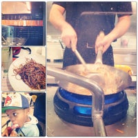 Photo prise au Wok to Walk par Francis N. le12/14/2013