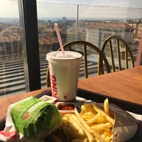 Photo taken at Burger King by Ayşenur M. on 2/5/2018