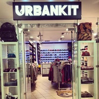 รูปภาพถ่ายที่ URBANKIT โดย Urbankit เมื่อ 12/7/2014